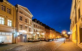 Askania Hotel & Brauhaus  3*